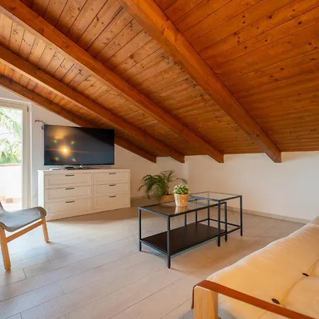 La Casa Di Benedetta Hébergement de vacances *